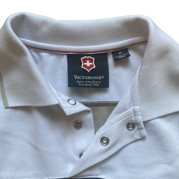 Victorinox Swiss Army Golf Polo - Picture 3 of 3